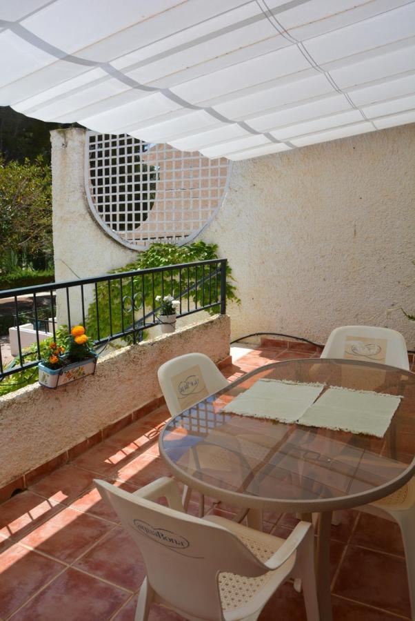 Palmeras, Piscina, Campo De Futbol Y Jardin Privados มาซาร์รอน ภายนอก รูปภาพ