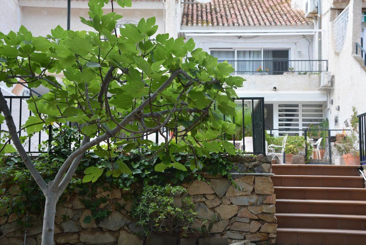 Palmeras, Piscina, Campo De Futbol Y Jardin Privados มาซาร์รอน ภายนอก รูปภาพ